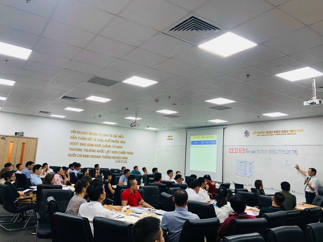 Hình ảnh đào tạo tại PTI