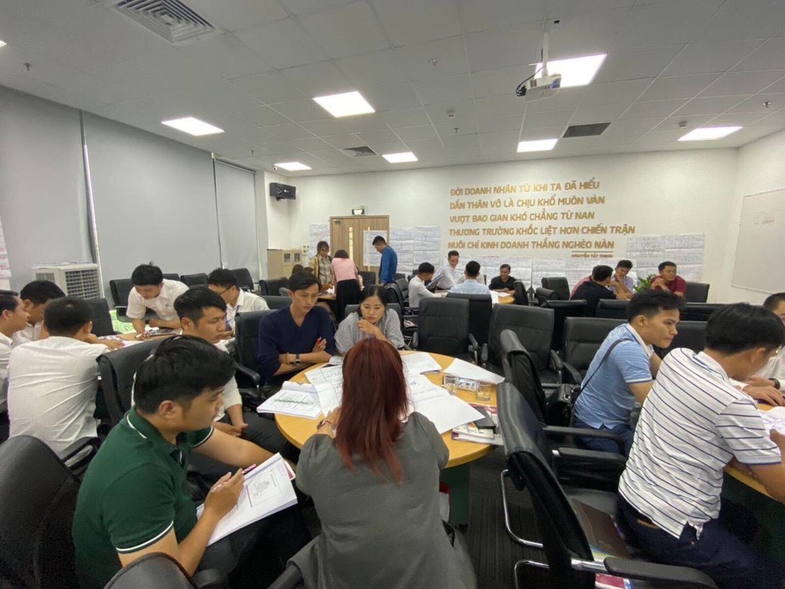 Hình ảnh đào tạo tại PTI